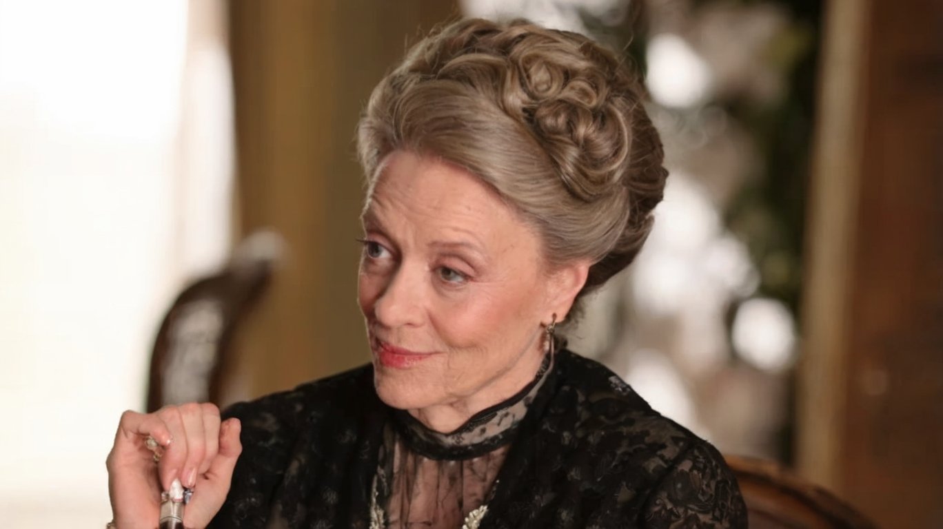 Maggie Smith Dies : Harry Potter Actress Passes Away